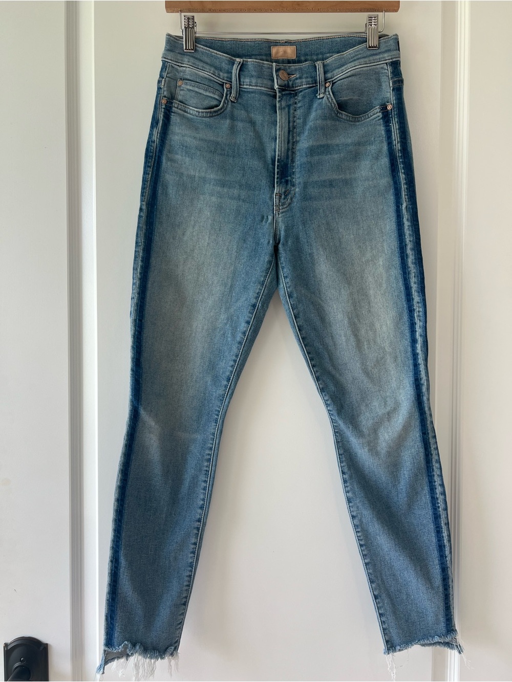 MOTHER The Stunner Zip Ankle Step Fray Tuxedo Side Stripe Skinny Crop Jeans 30
